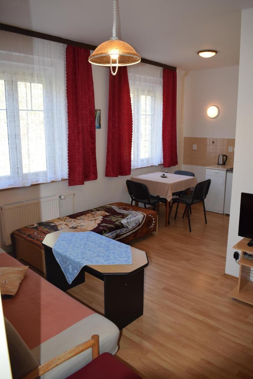 Srbská Kamenice Penzion Ve Starem Krame 147 מראה חיצוני תמונה